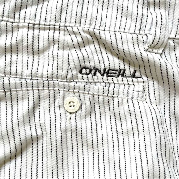Men’s O’Neill white striped bermuda shorts - Picture 9 of 11